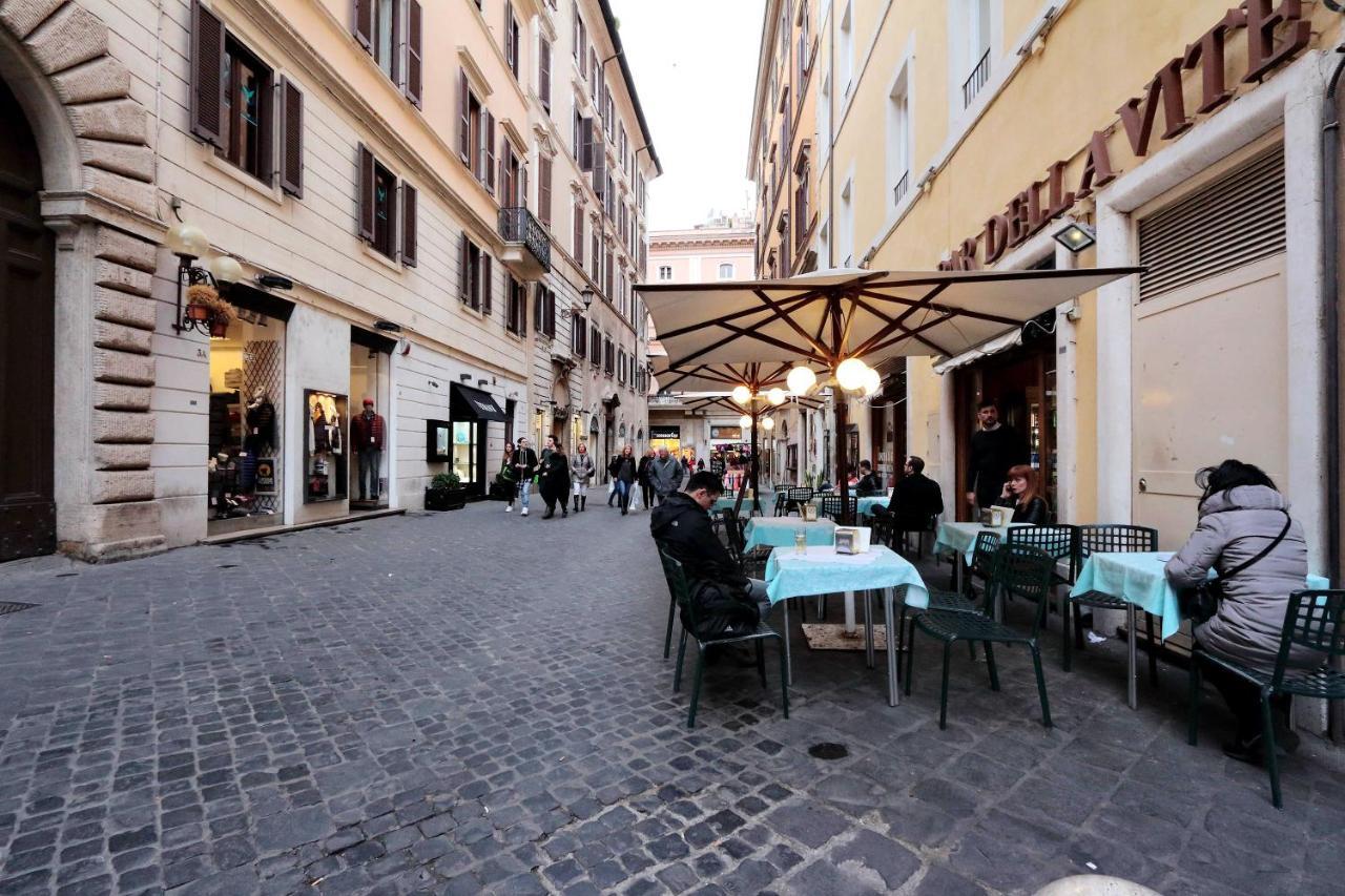 Spanish Steps With Terrace Apartment *